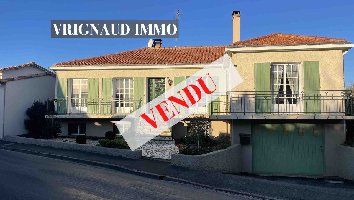 1-1 MAISON A VENDRE MESNARD AGENCE IMMOBILIERE