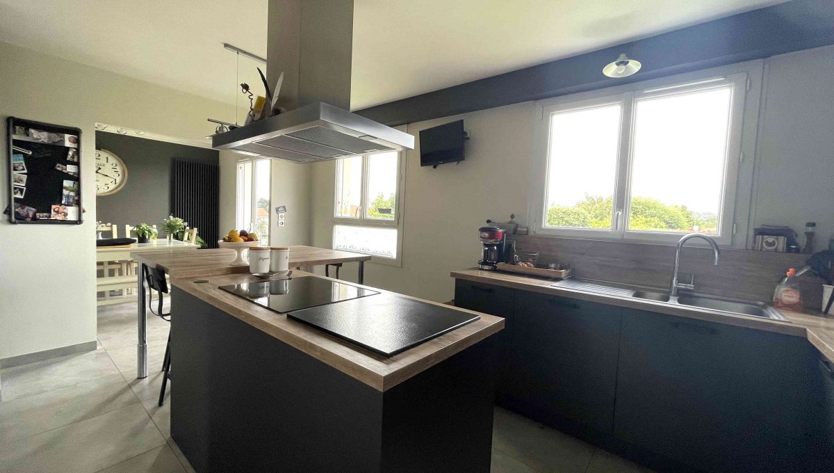 1-40 AGENCE IMMOBILIERE LES HERBIERS