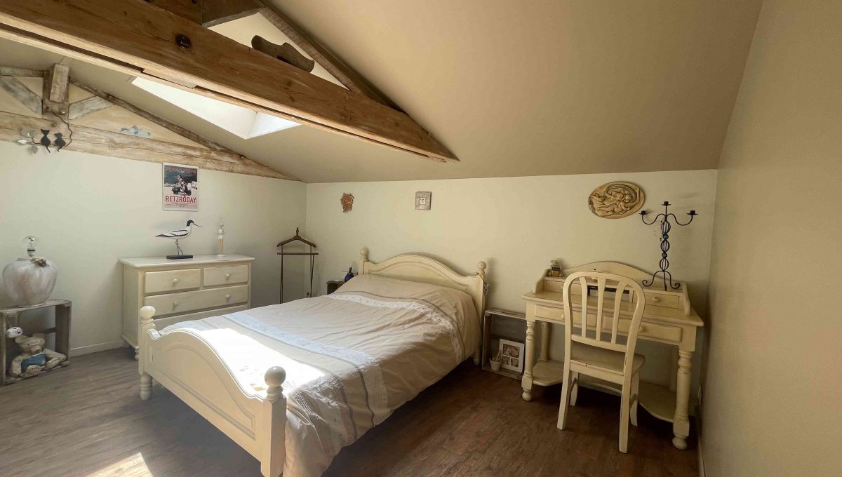 1-70 AGENCE IMMOBILIERE MAISON A VENDRE LES HERBIERS