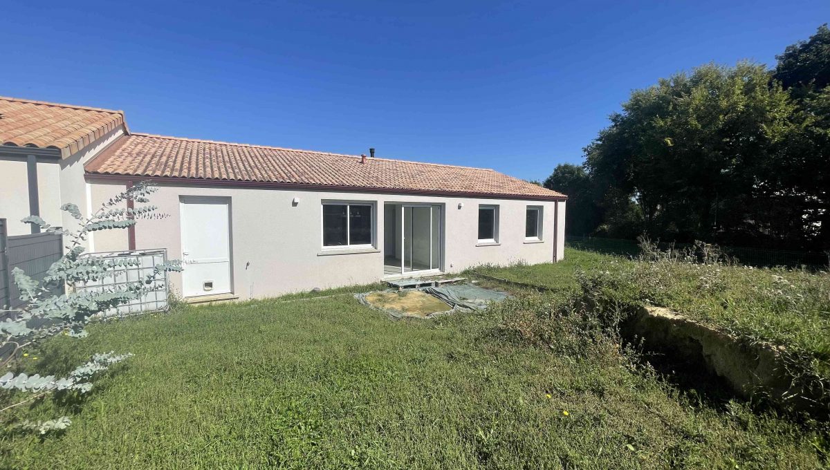 1-70 MAISON A VENDRE VENDRENNES AGENCE IMMOBILIERE LES HERBIERS