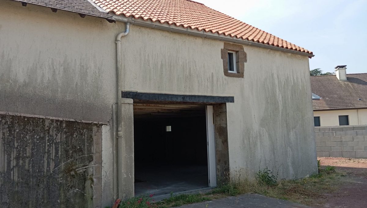 10 IMMOBILIER LA VERRIE
