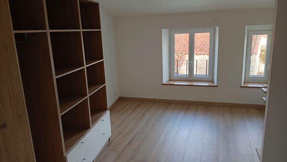 50 IMMOBILIER LA VERRIE