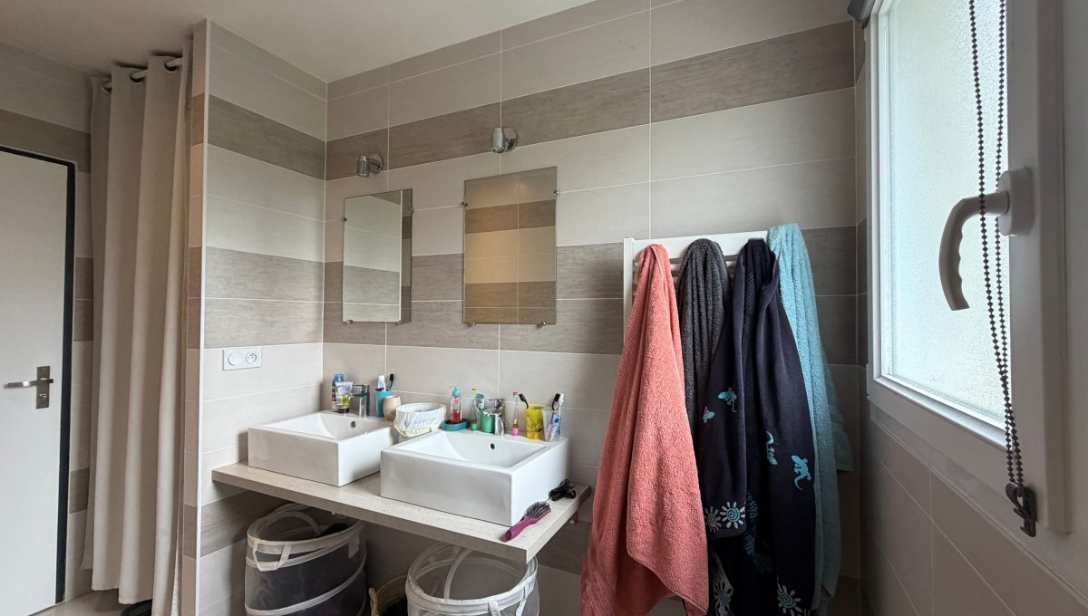 1-40 AGENCE IMMOBILIERE LES HERBIERS