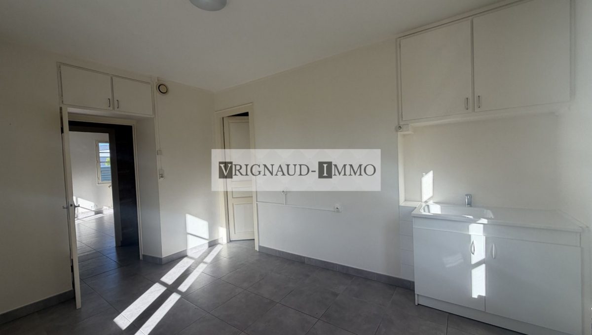 1-30 maison a vendre les herbiers