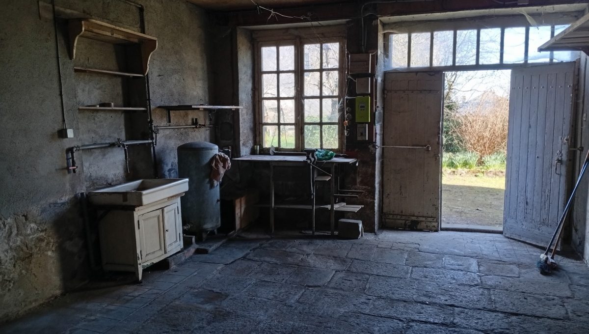 70 MAISON A VENDRE LA VERRIE